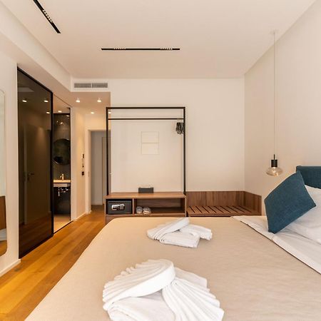 B&B Le Suites Di Costanza 切法卢 外观 照片